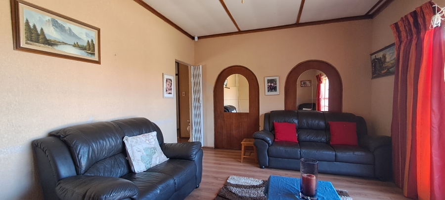 4 Bedroom Property for Sale in Riebeeckstad Free State